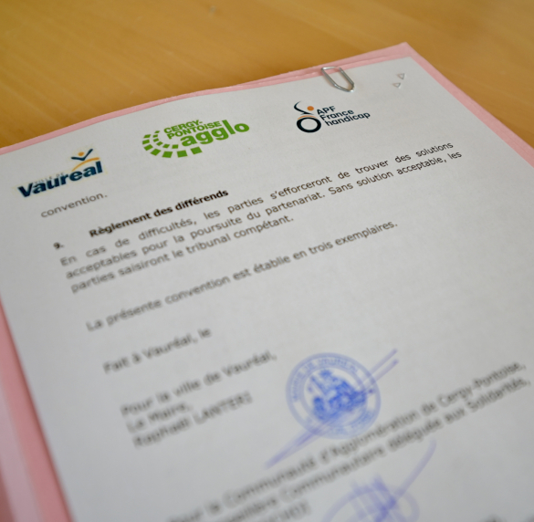 Signature convention APF France handicap