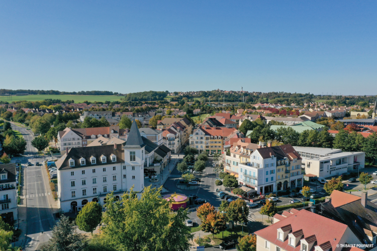 VAURÉAL VU DU CIEL